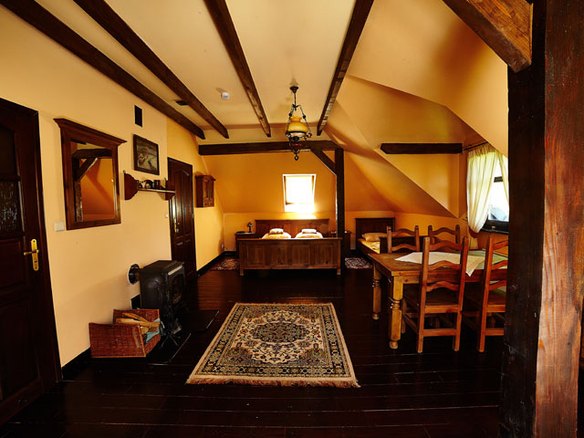 Pod Czarnym Kogutem Bieszczady bjergture